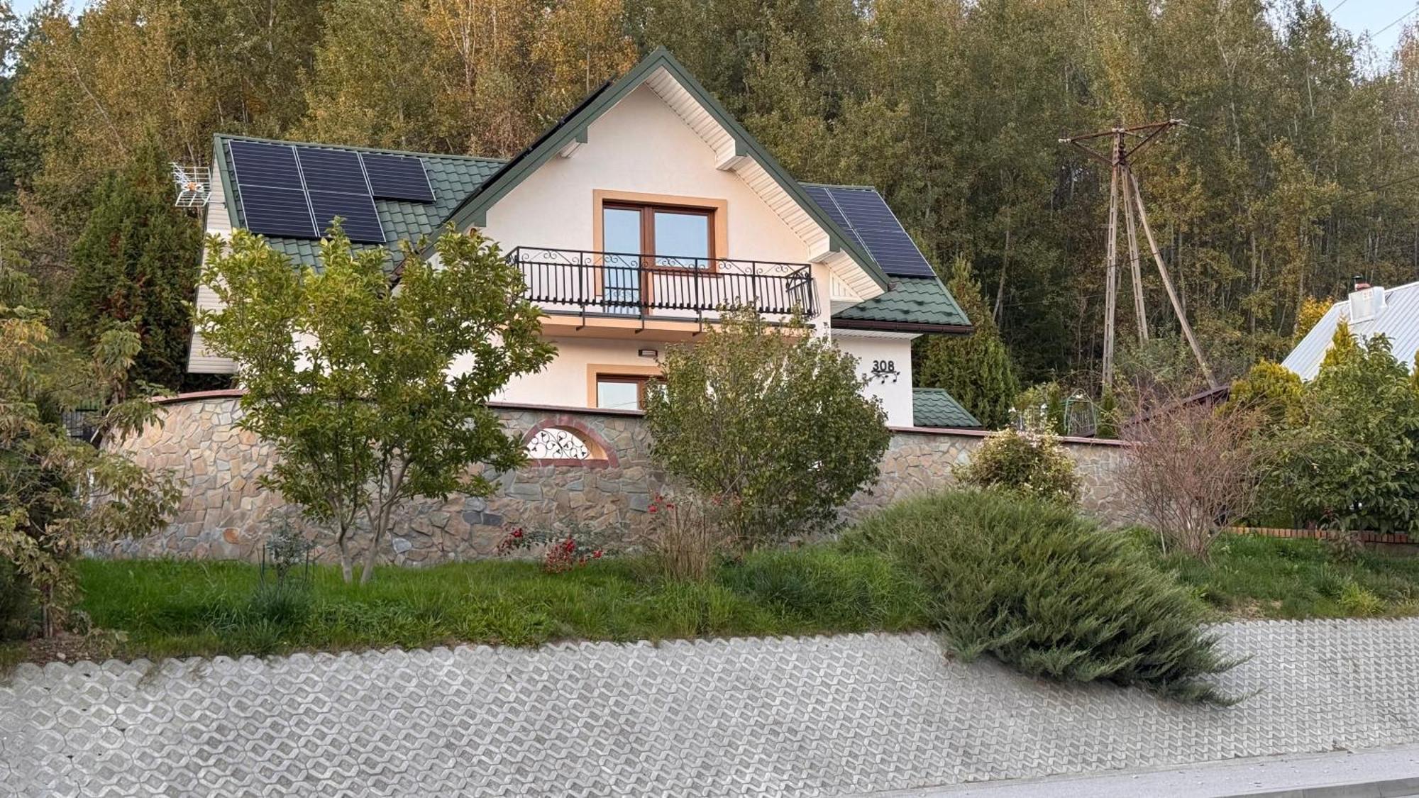 Zagrodek Pizza & Spa Klimatyczny Domek 13 Osobowy 2 Apartamentowy Z Sala Do Organizacji Imprez Nieopodal Jeziora Roznowskiego Z Widokiem Na Gory Grodek Nad Dunajcem Leilighet Eksteriør bilde